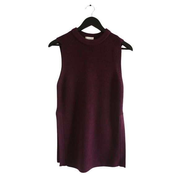 Aritzia Sweaters - Wilfred 100% Wool Palmier Sleeveless Knit Sweater Tunic Style Shirt